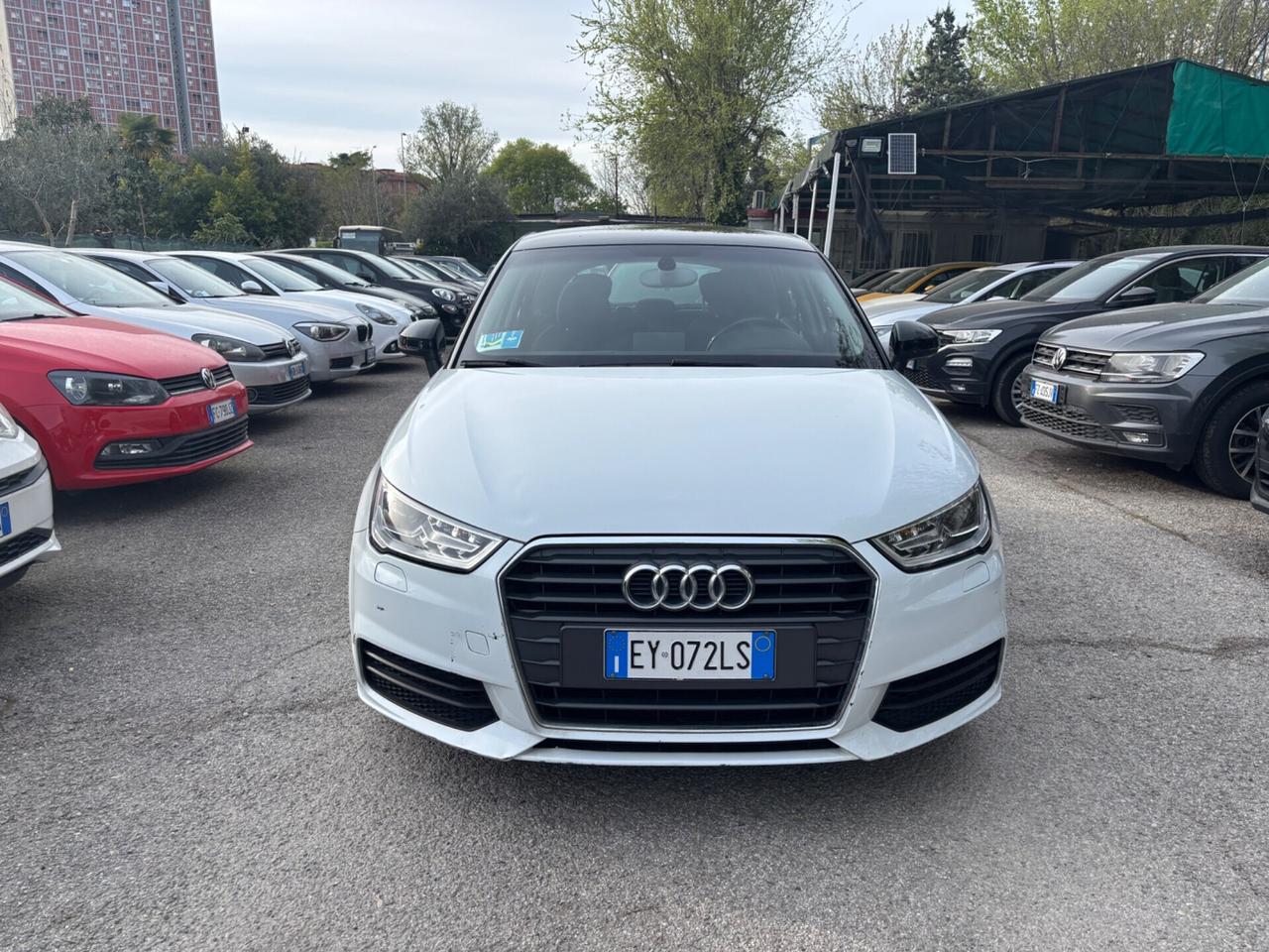 Audi A1 SPB 1.6 TDI 116 CV S tronic OK NEOPATENTATI