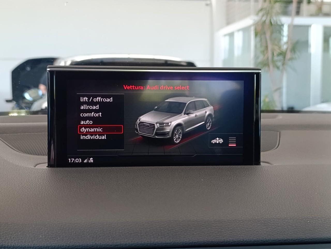 Audi Q7 3.0 tdi ultra Business Plus quattro tiptronic