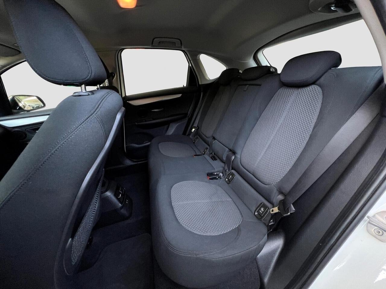 Bmw 2er Active Tourer 225xe iPerformance Business aut.