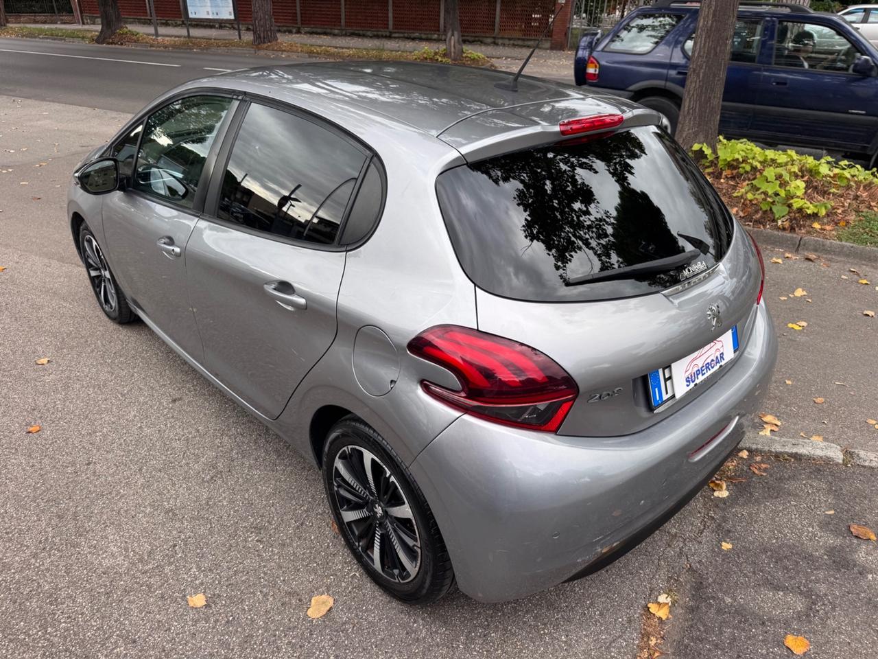 Peugeot 208 1.5 HDI NEOPATEN GARANZIA 12 MESI