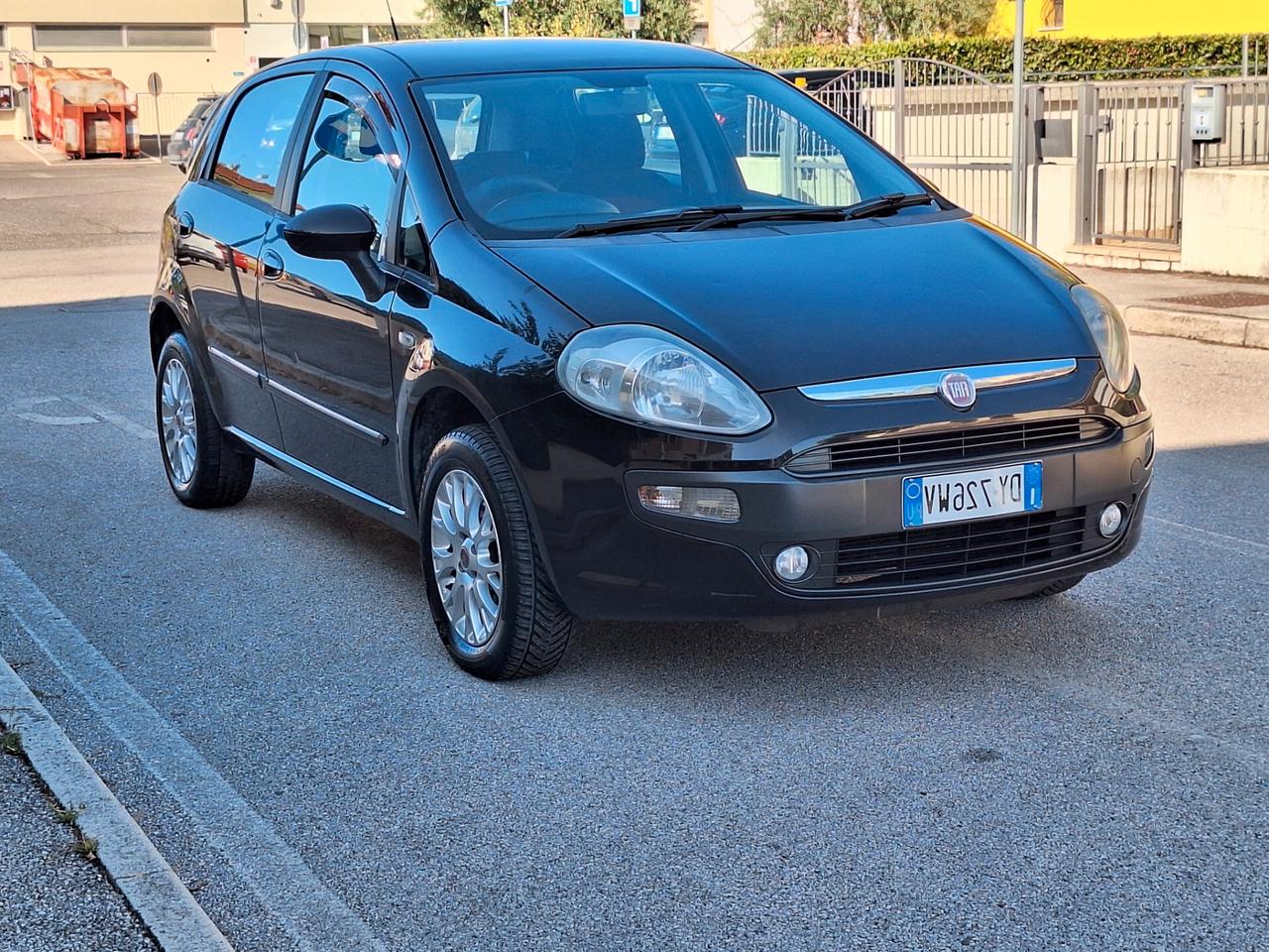 Fiat Punto Evo 1.4 5 porte Emotion Natural Power NEOPATENTATI EURO5