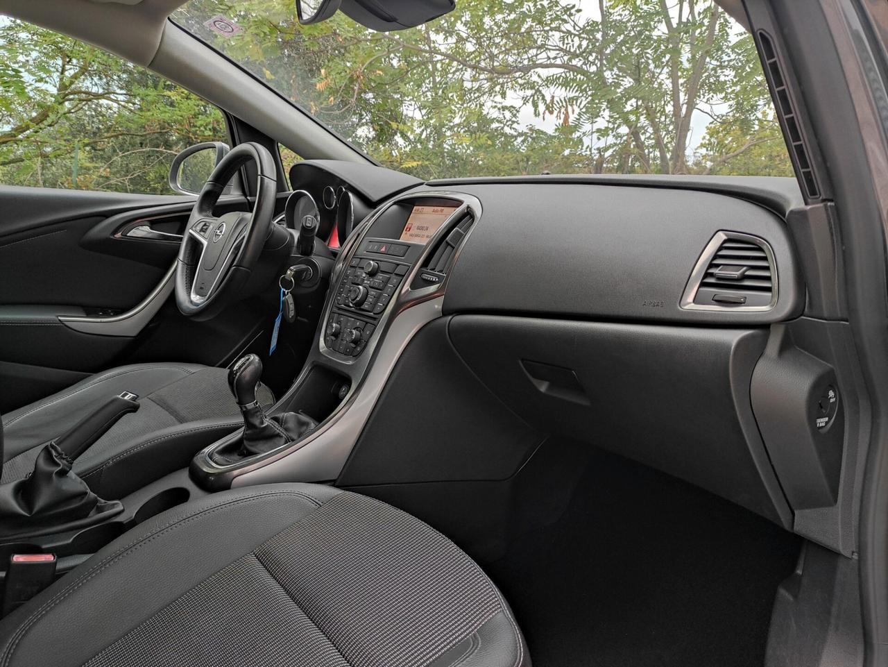 Opel Astra 1.7 CDTI 125CV 5 porte Cosmo