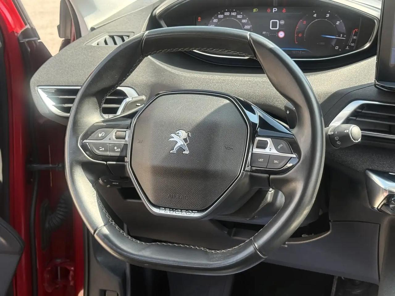 Peugeot 3008 BlueHDi 130EAT8 Allure