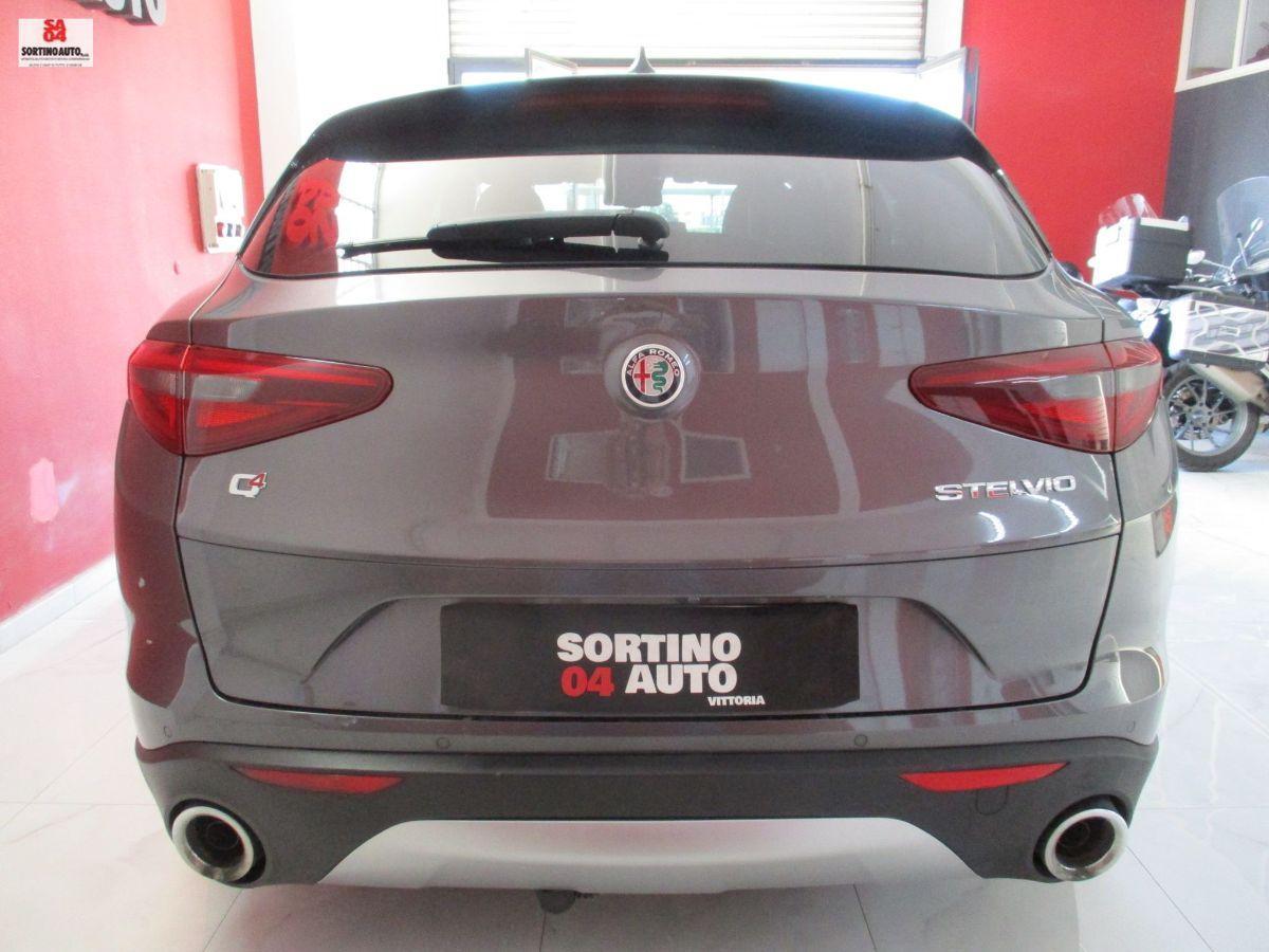 A.R.Stelvio 2.2 T.d. 210CV AT8 Q4 Exec.2019 FULL