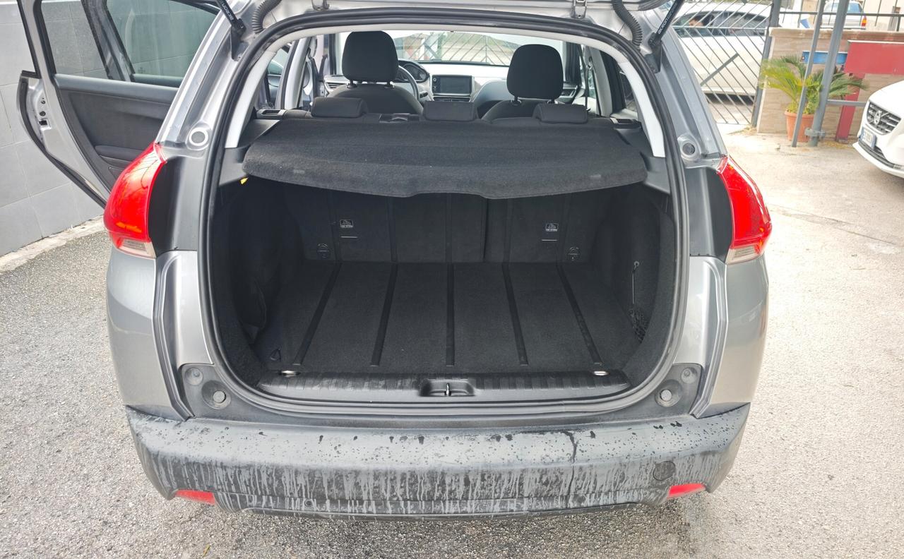 PERFETTA Peugeot 2008 1.2 VTi 82CV Allure