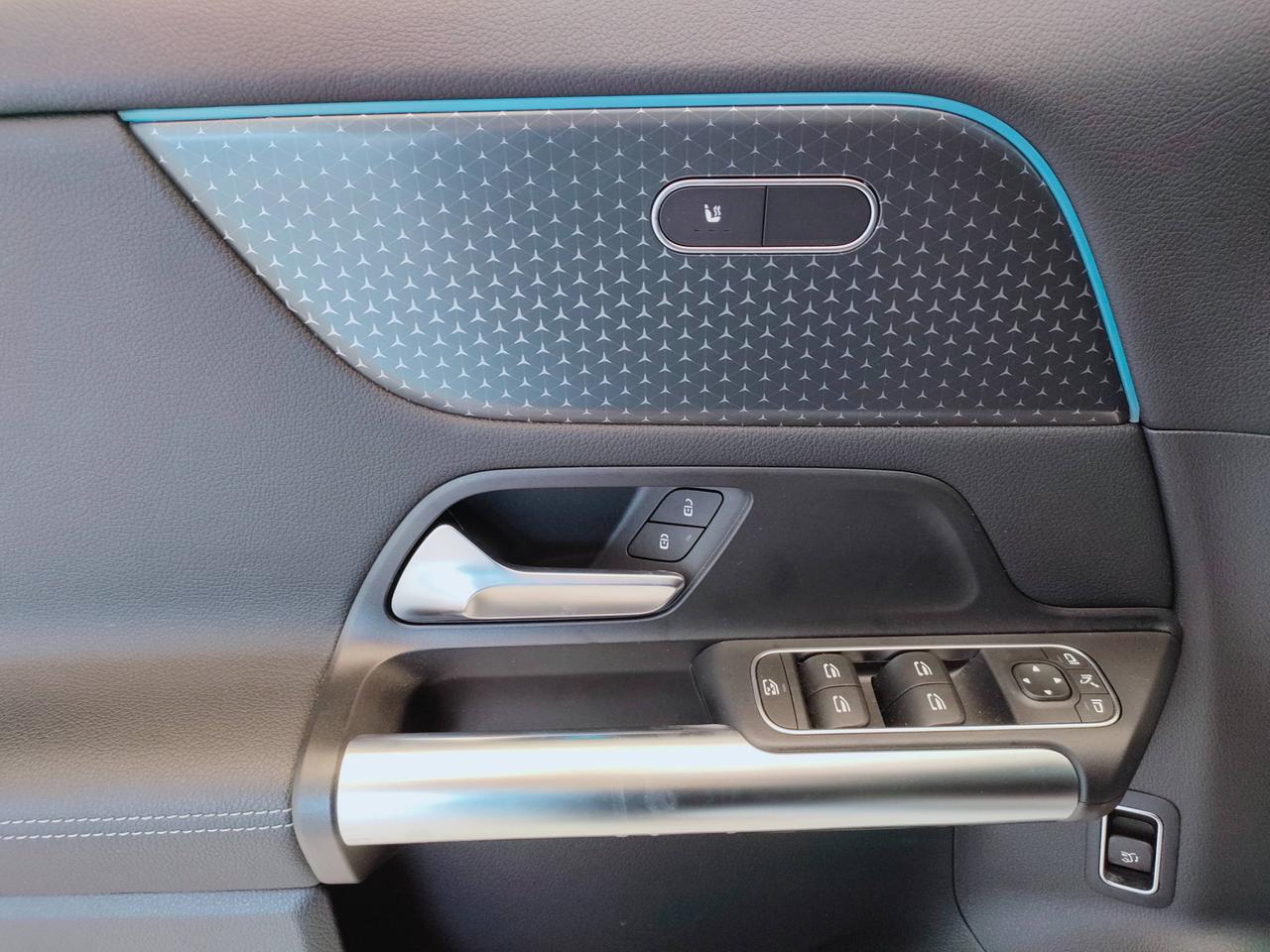 Mercedes-Benz GLA-H247 2023 - GLA 180 d Progressive Advanced Plus auto