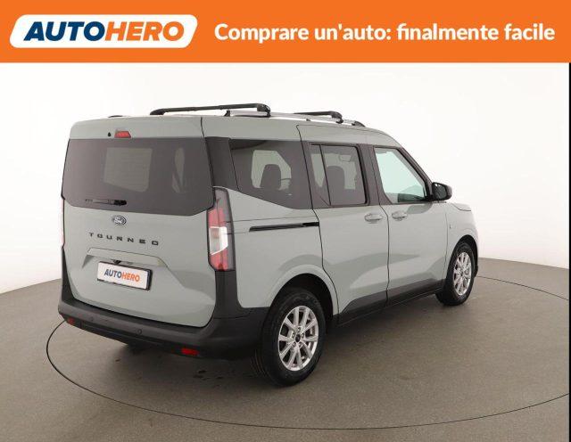 FORD Tourneo Courier 1.0 EcoBoost Powershift Titanium