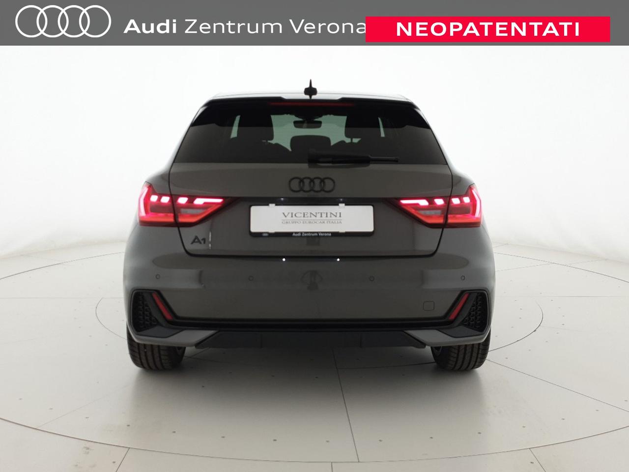 Sportback 30TFSI 116CV S tronic Identity Black