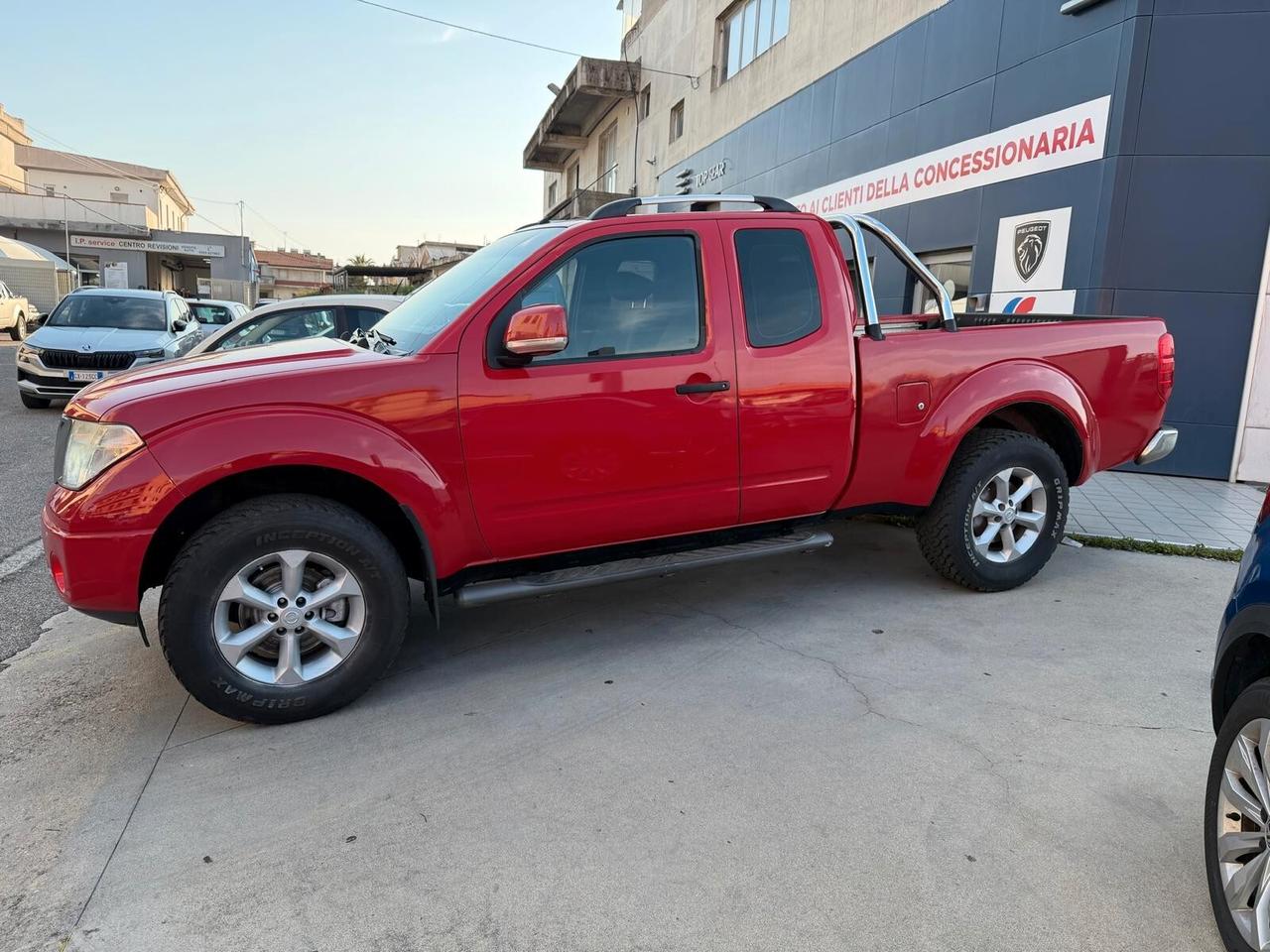 Nissan Navara 2.5 dCi LE