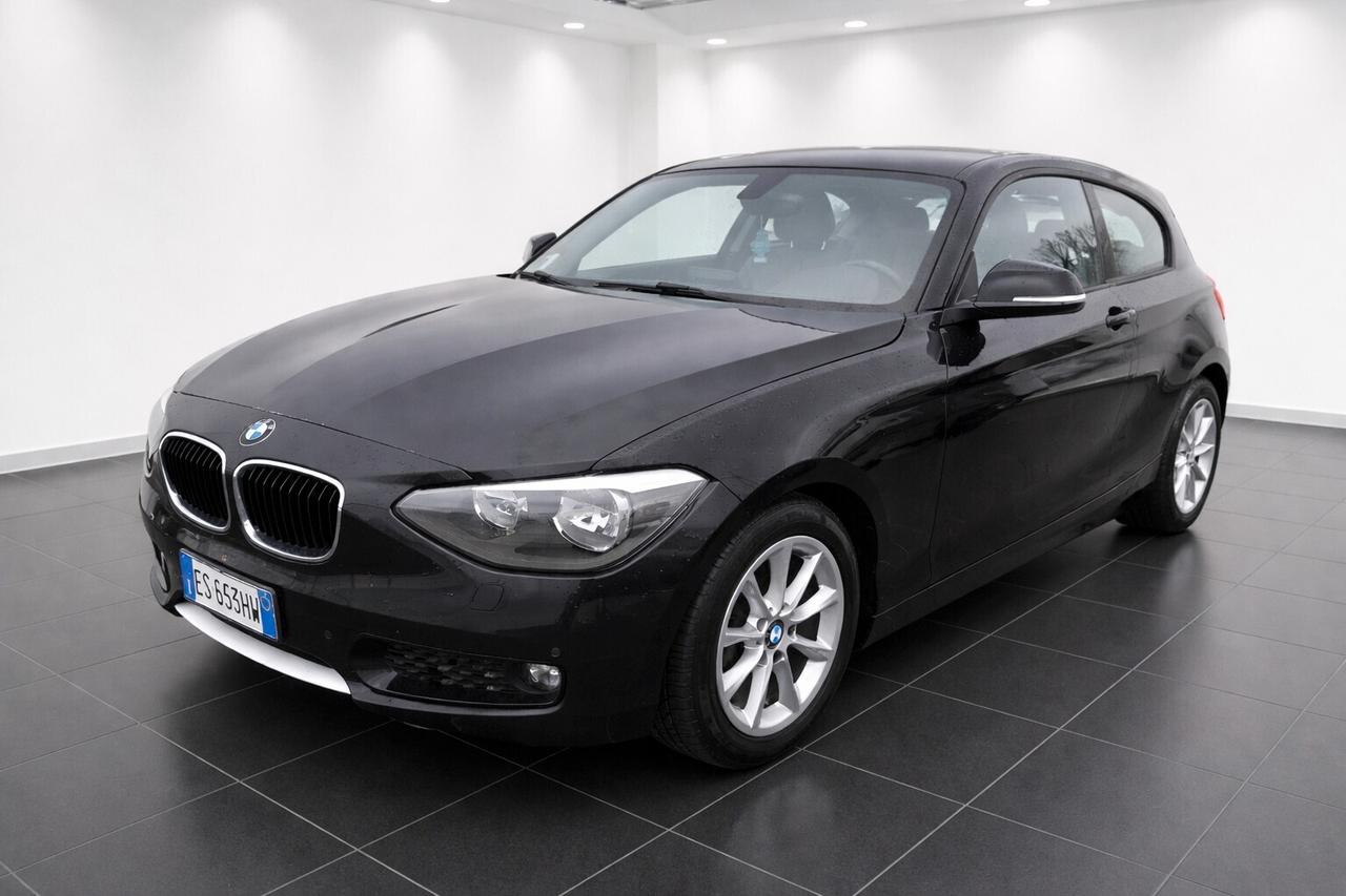 Bmw 116 116d 3p. Efficient Dynamics Urban NEOPATENTATI NAVI PELLE