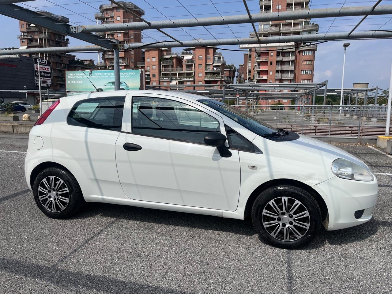 Fiat Grande Punto 1.4 3 porte Actual EasyPower
