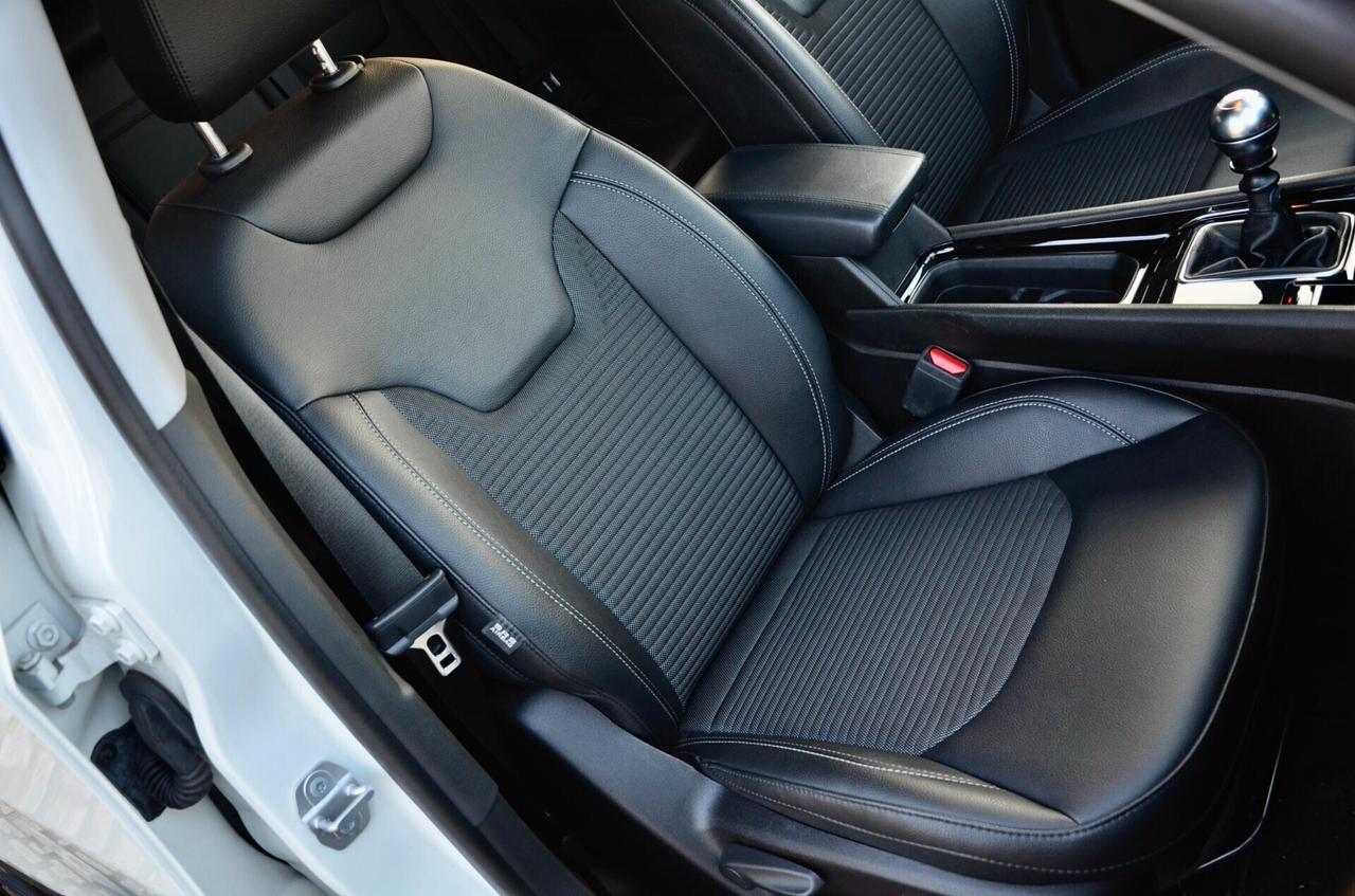 JEEP COMPASS 1.6 MTJ NIGHT EAGLE 2WD 130cv, UNICO UTILIZZATORE, UFF ITALIANA, SERVICE CON FATTURE, EURO 6D, NAVI, RETROCAMERA, 19", PERMUTE