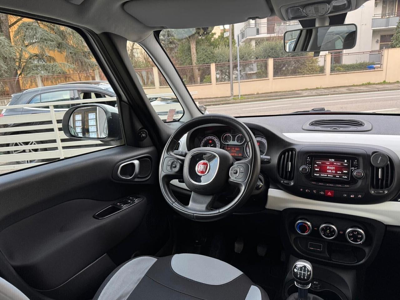 FIAT 500L 1.6 Multijet 105cv LOUNGE NEOPATENTATI