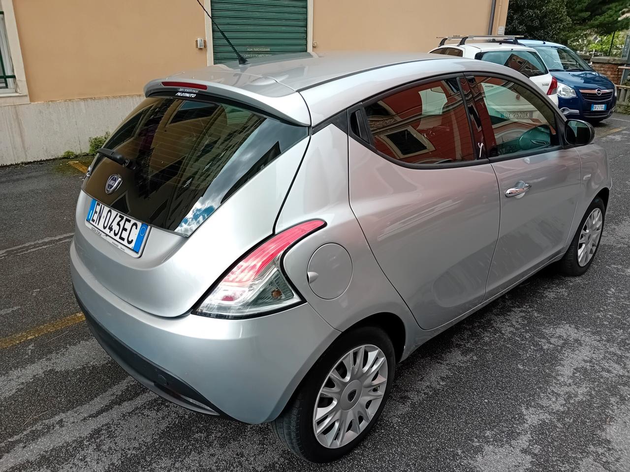 Lancia Ypsilon 1.2 69 CV 5 porte S&S