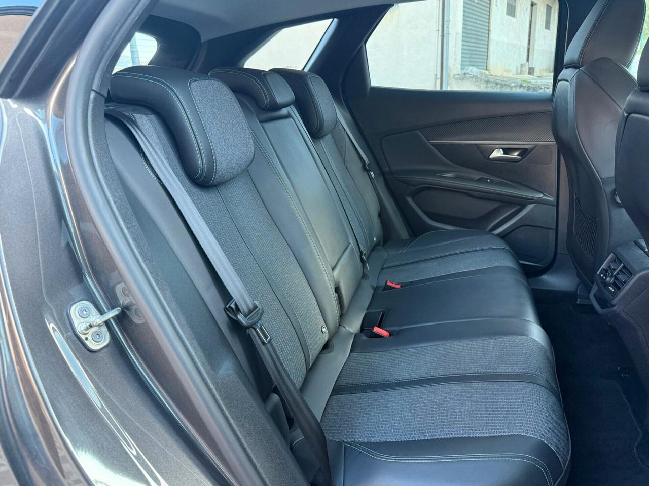 Peugeot 3008 1.5 BlueHDi 130 S&S Allure EAT8 2021