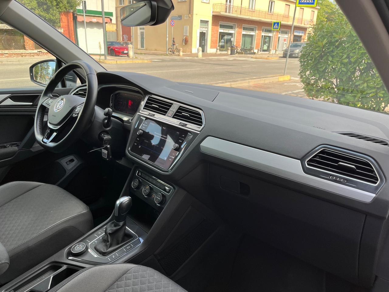 Volkswagen Tiguan 2.0 TDI SCR 4MOTION Sport BlueMotion Technology
