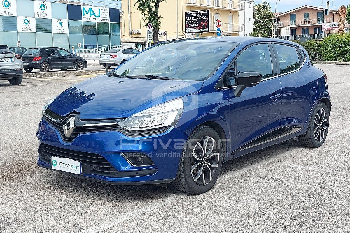 RENAULT Clio dCi 8V 75 CV 5 porte Moschino Intens