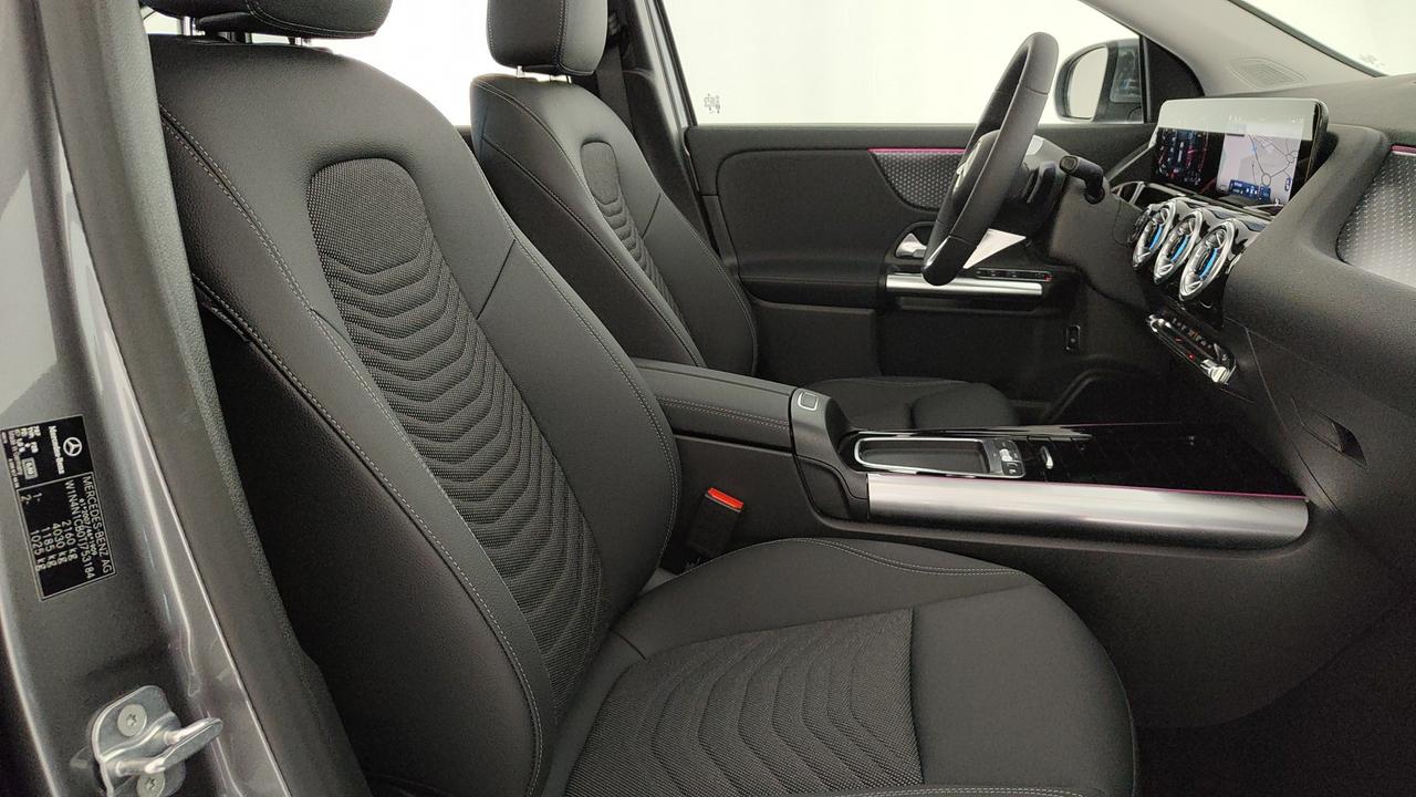 Mercedes-Benz GLA 200 d automatic