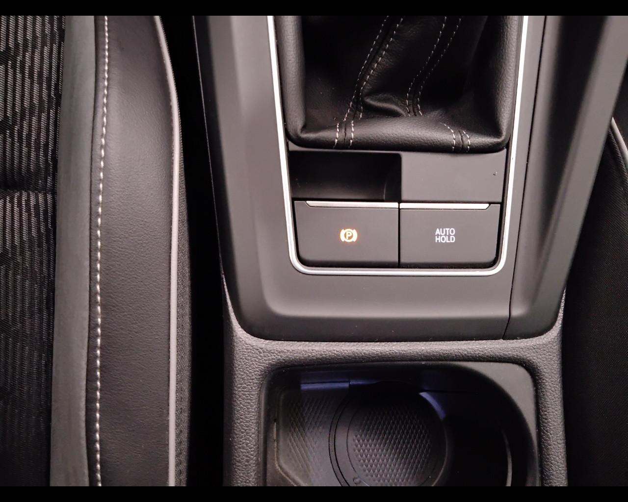 VOLKSWAGEN Golf VIII 2020 - Golf 1.5 tsi evo R-Line 130cv