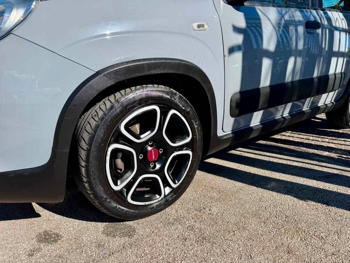 Fiat Panda 1.0 FireFly Hybrid 69 CV