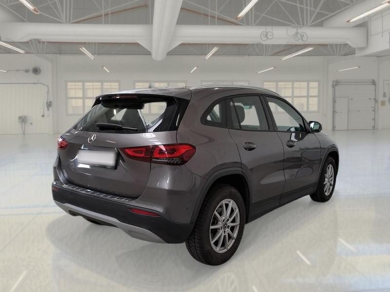 MERCEDES-BENZ GLA 200 D AUTOMATIC BUSINESS EXTRA CROSSOVER