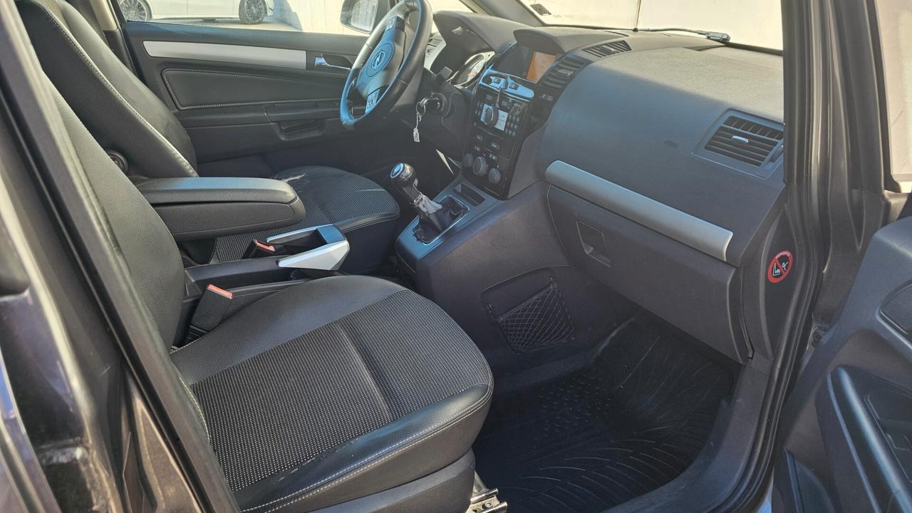 Opel Zafira 1.6 16V ecoM 94CV Cosmo