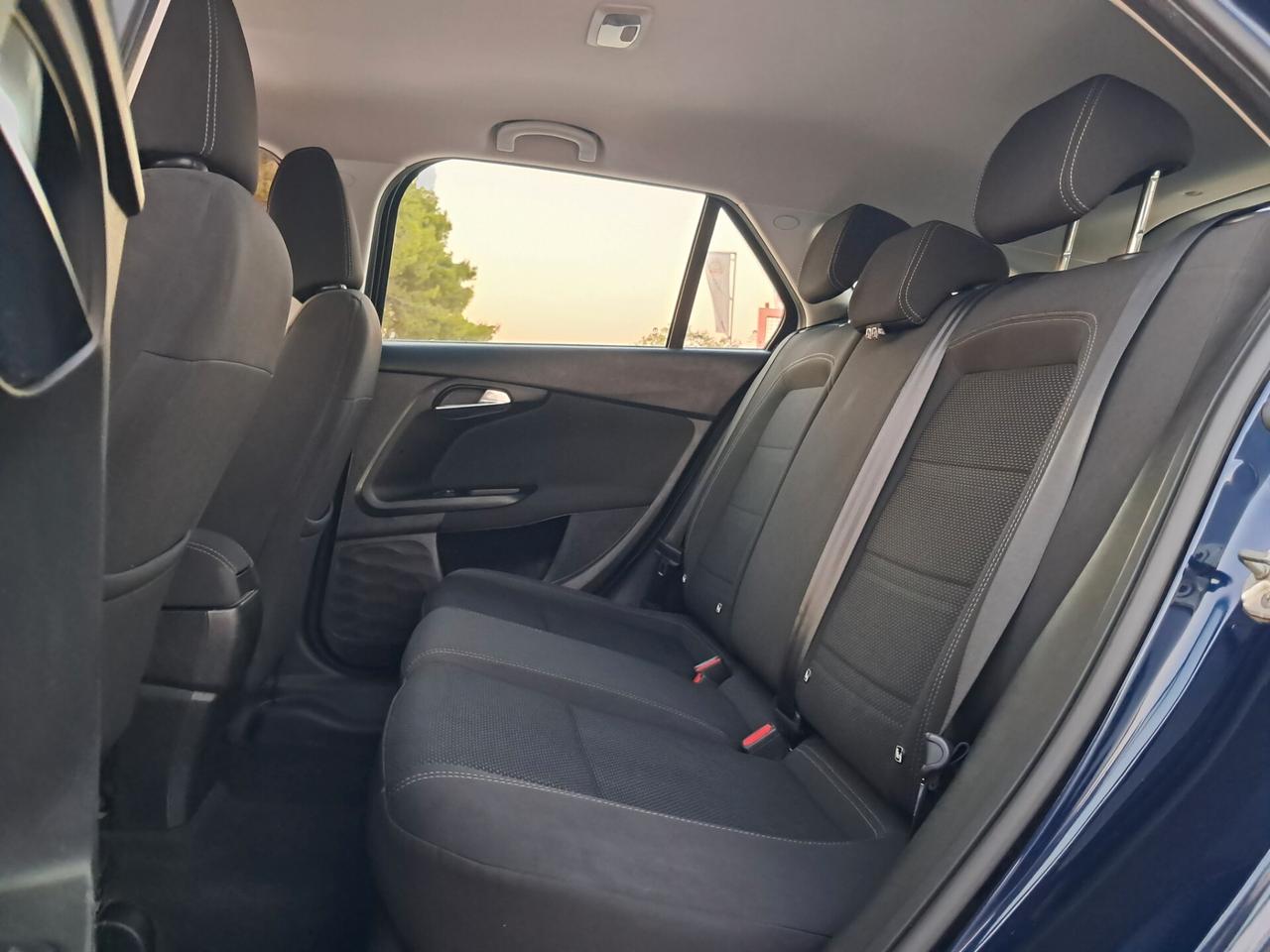 Fiat Tipo 1.6Mtj 120cv-Lounge*NAVI*LED*VIRTUAL