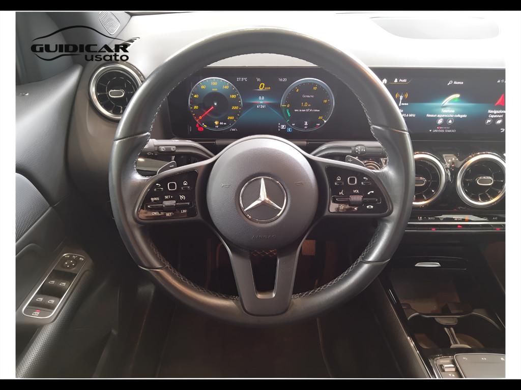 Mercedes-Benz GLA-H247 2020 - GLA 180 d Sport auto