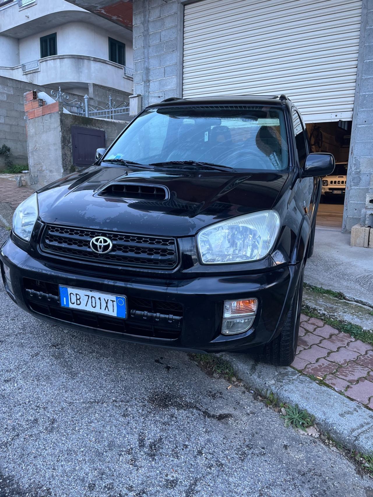 Toyota RAV 4 RAV4 2.0 Tdi D-4D cat 3 porte Sol