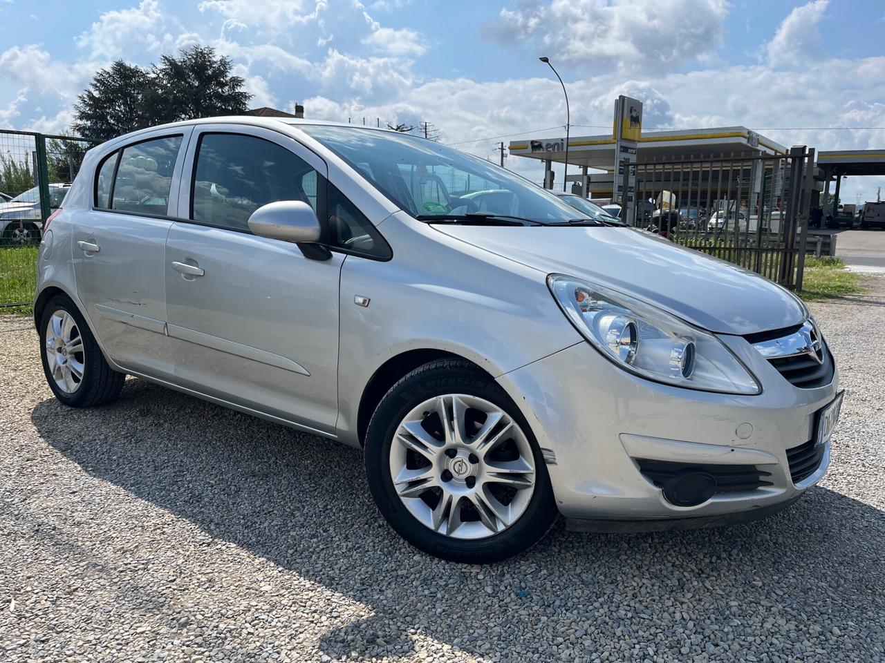 Opel Corsa 1.2 5 porte Club 62.000 km
