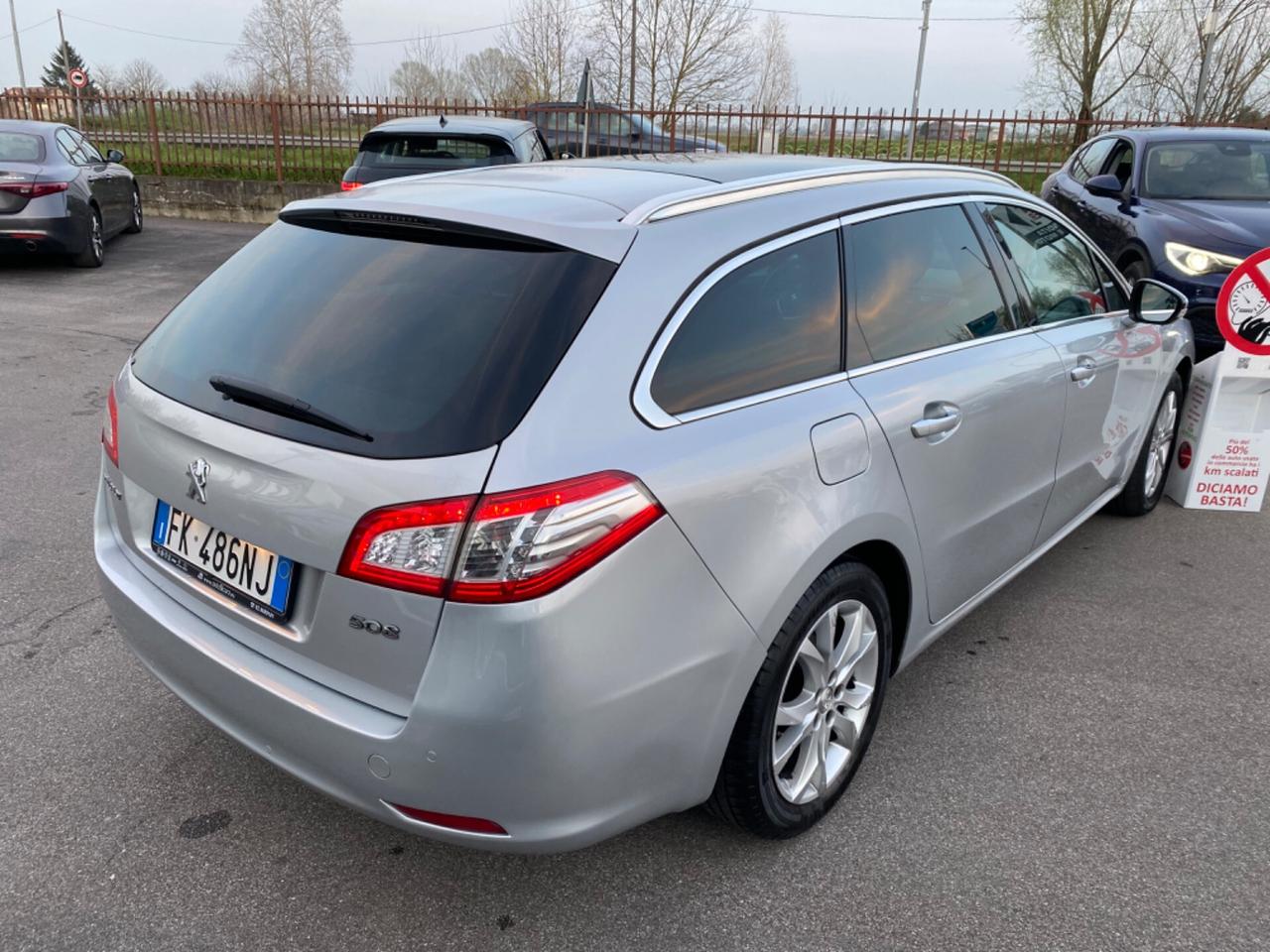 Peugeot 508 1.6 120 Cv Allure Automatica Tetto Navi Led Garantita