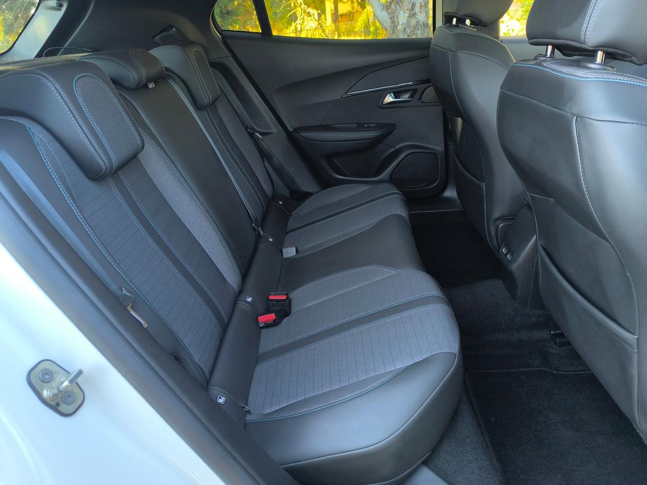 PEUGEOT 2008 ALLURE EAT 1.5 HDI 11/2021 KM 103000