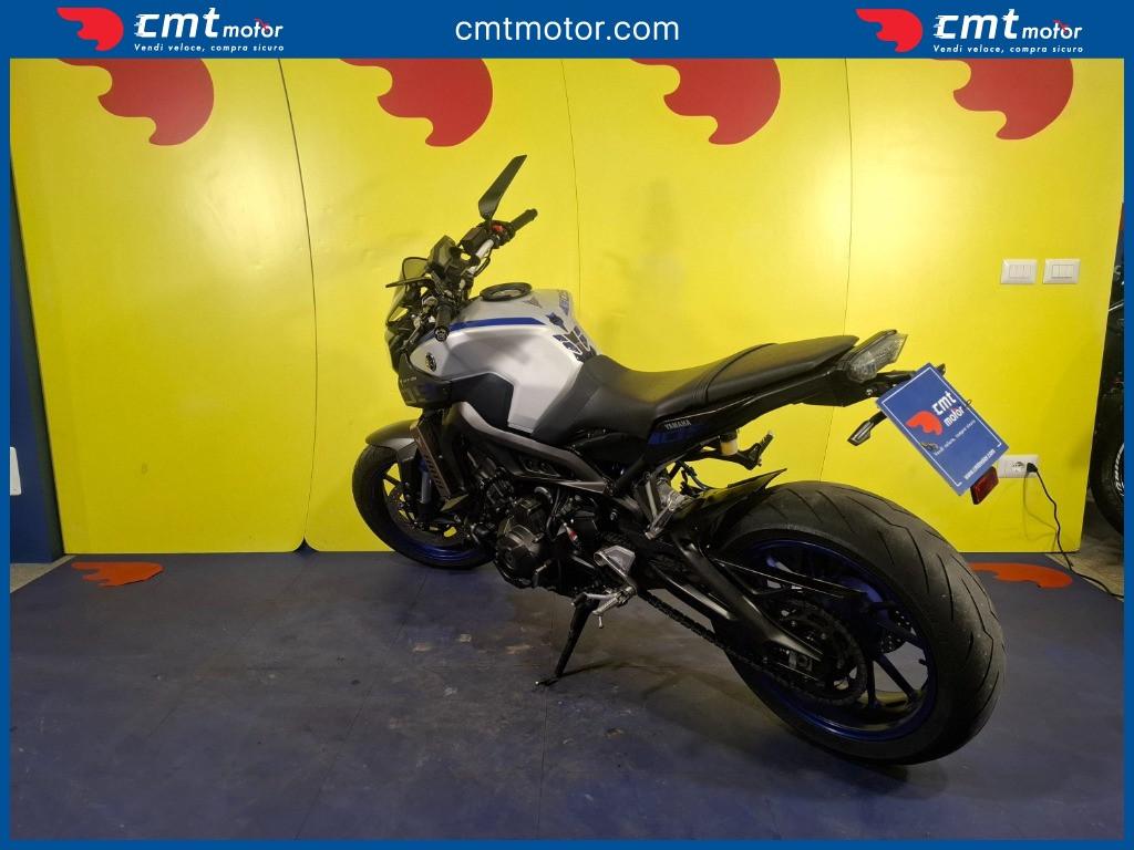 Yamaha MT-09 - 2016