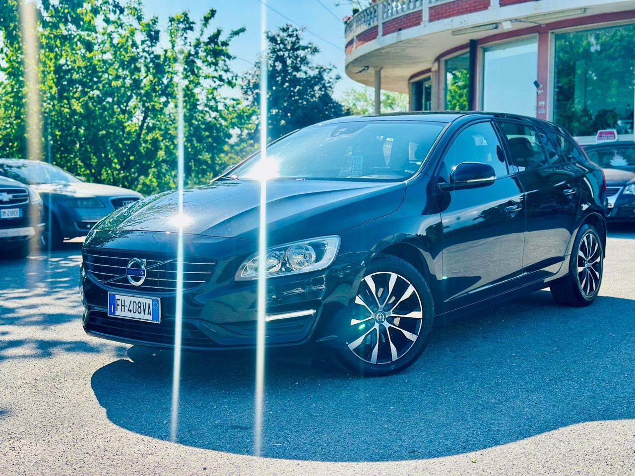 Volvo V60 2017 D3 Geartronic Dynamic Edition garanzia 12 mesi ! ! !