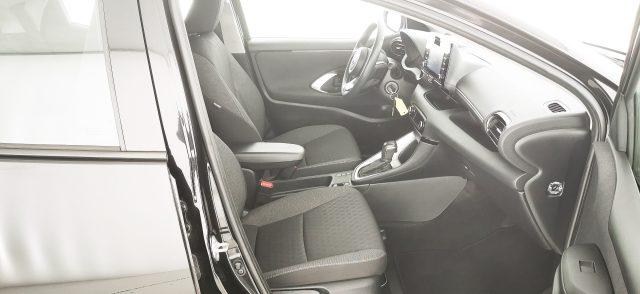 TOYOTA Yaris 1.5 Hybrid 5 porte Business