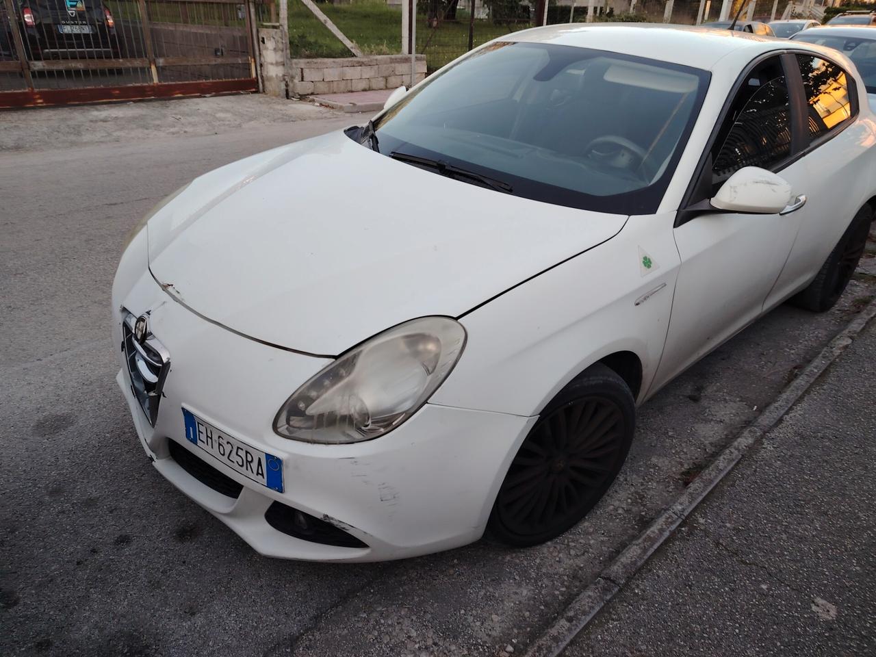 Alfa Romeo Giulietta 1.6 JTDm-2 105 CV Distinctive