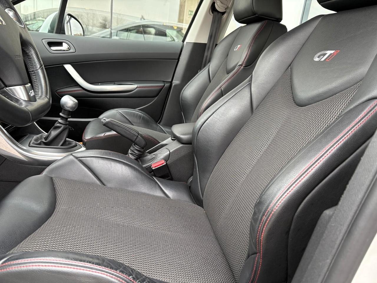 Peugeot 308 GTi 1.6 THP 200 CV 5p.