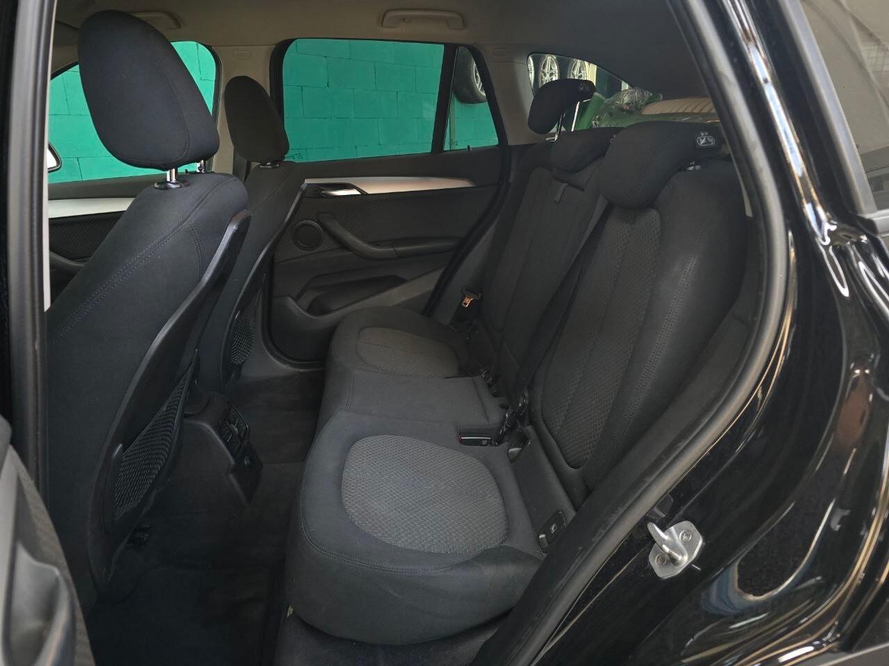 Bmw X1 sDrive18d xLine