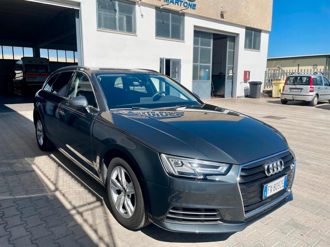 Audi A4 35 TDI S tronic Business