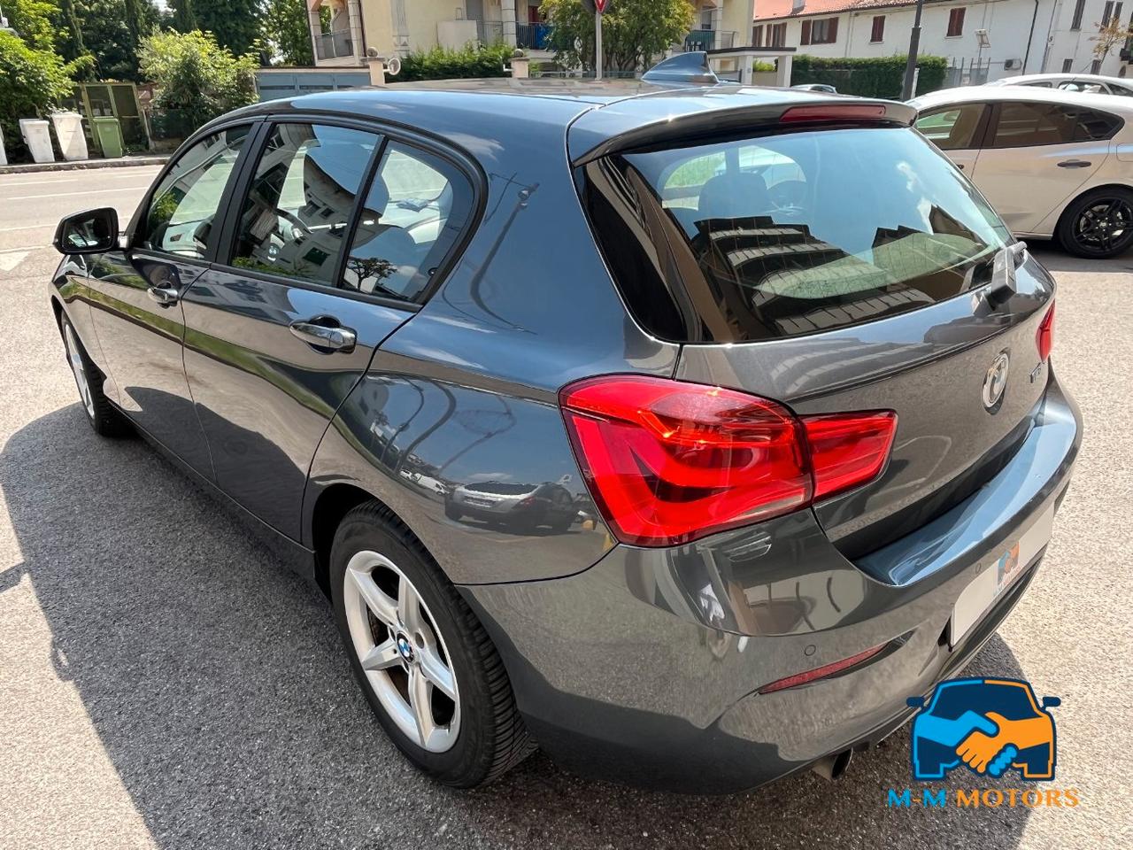 BMW 116 i Advantage 5p