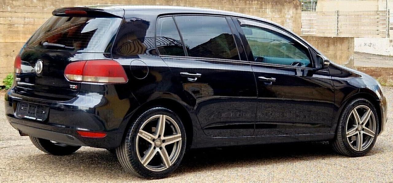 Volkswagen Golf 1.6 TDI 105Cv Comfortline 07/2011