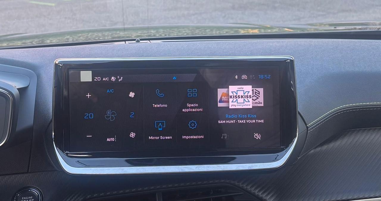 Peugeot 2008 Hybrid 145 e-DCS6 GT KM 0