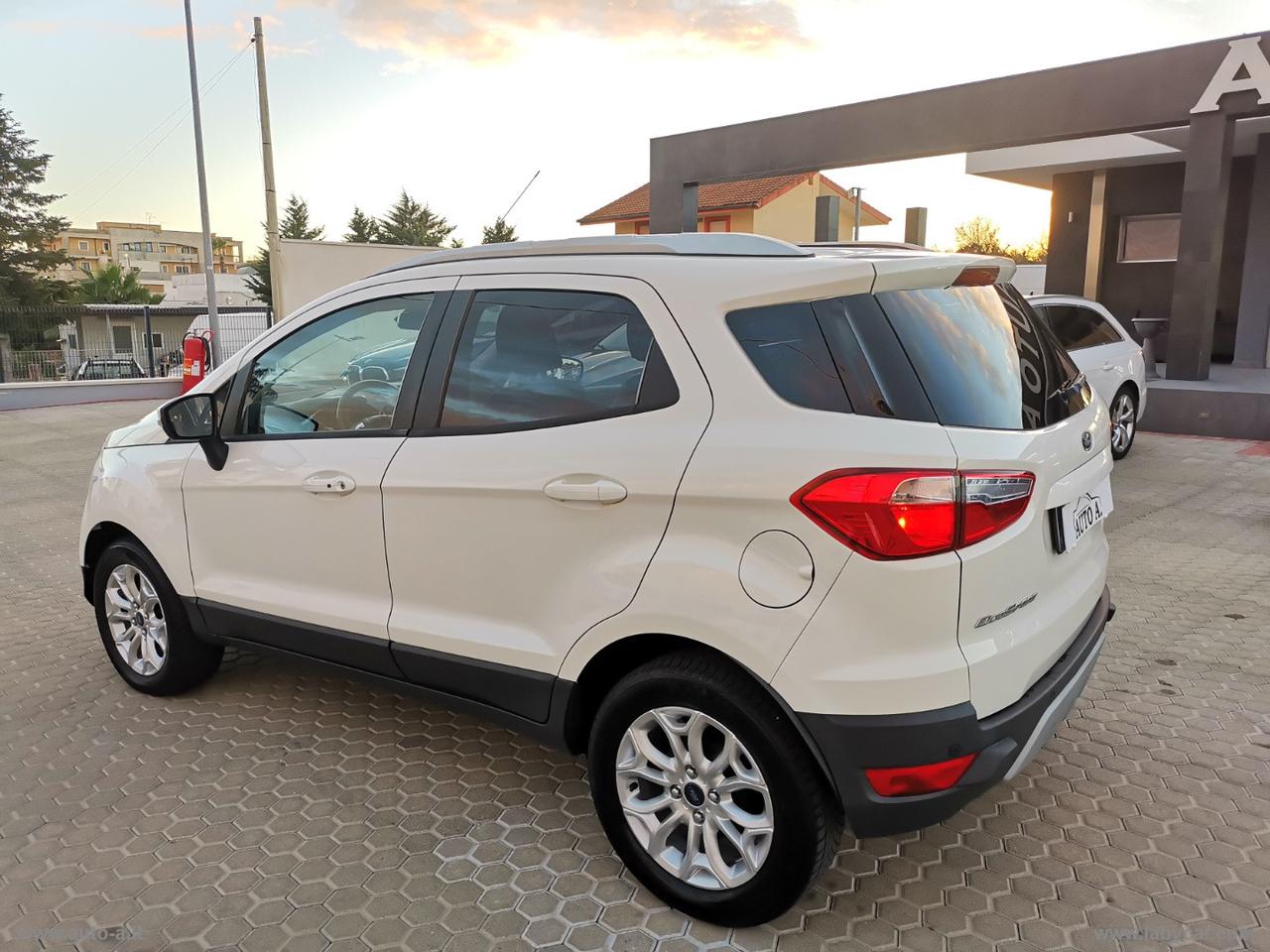 FORD EcoSport 1.5 TDCi 95 CV Titanium