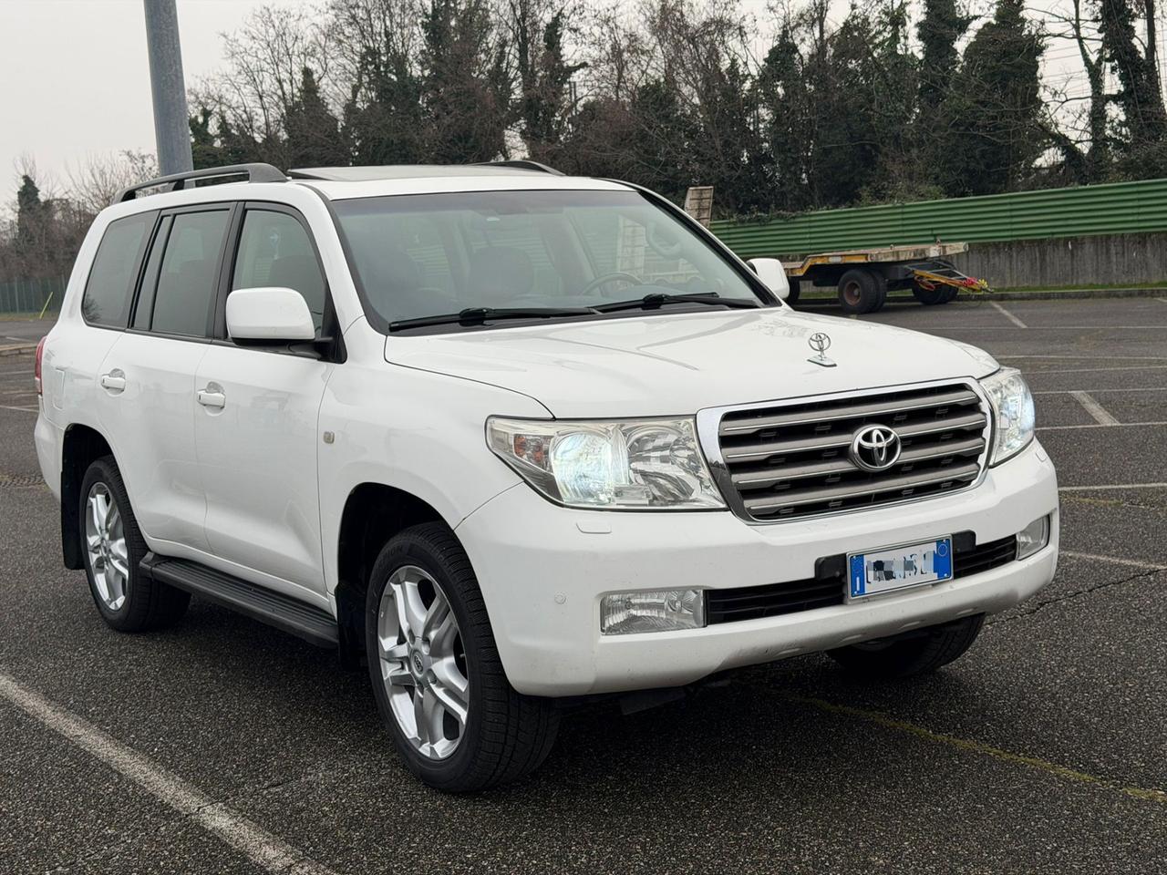 Toyota Land Cruiser 200 V8 4.5 7 p. MOTORE NUOVO !