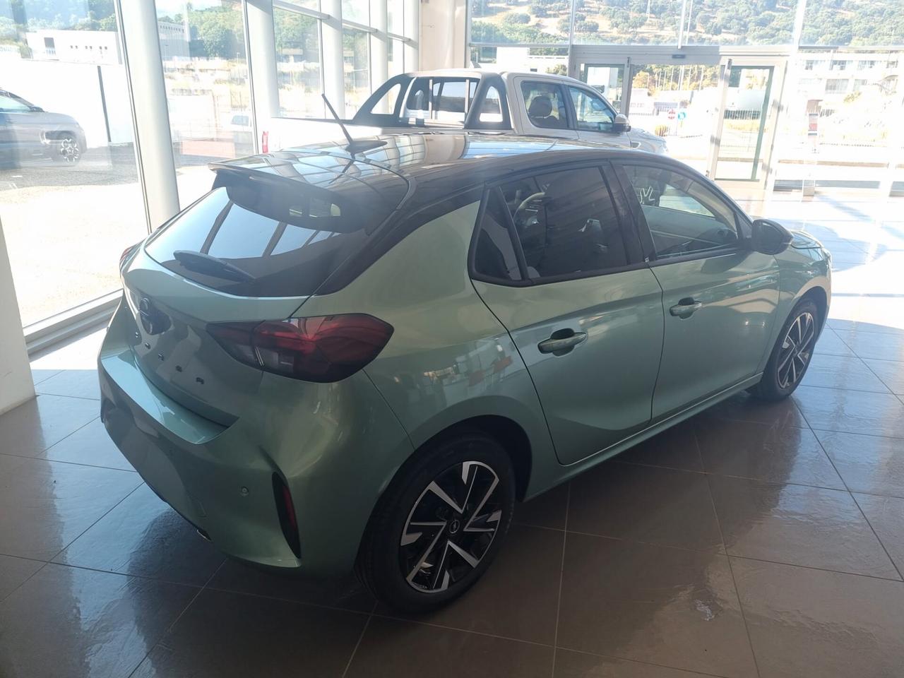 Opel Corsa 1.2 100 CV YES