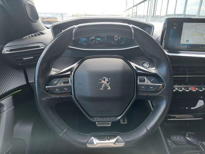 Peugeot 2008 e-2008 GT 100kW