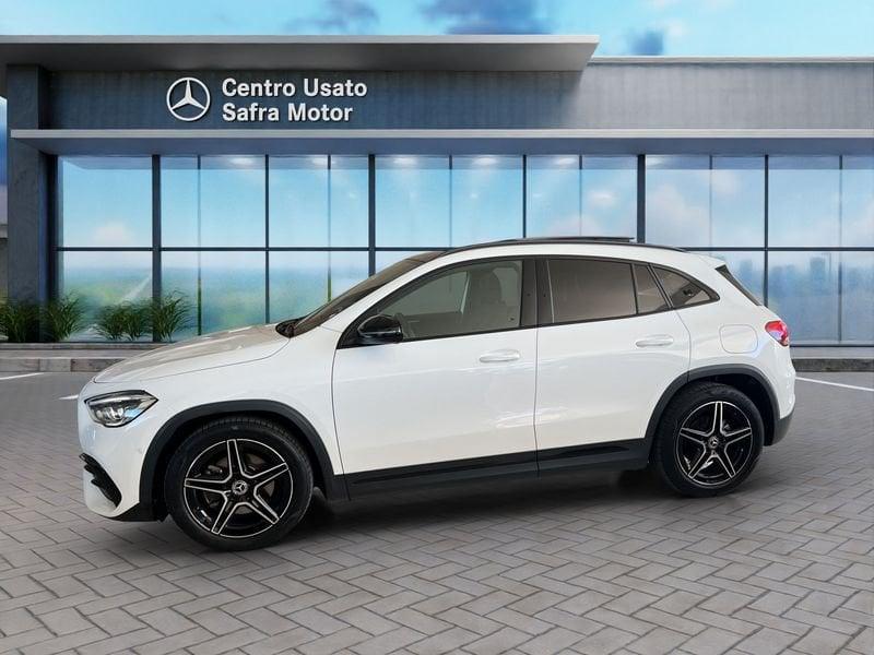 Mercedes-Benz GLA GLA 200 d Automatic Premium