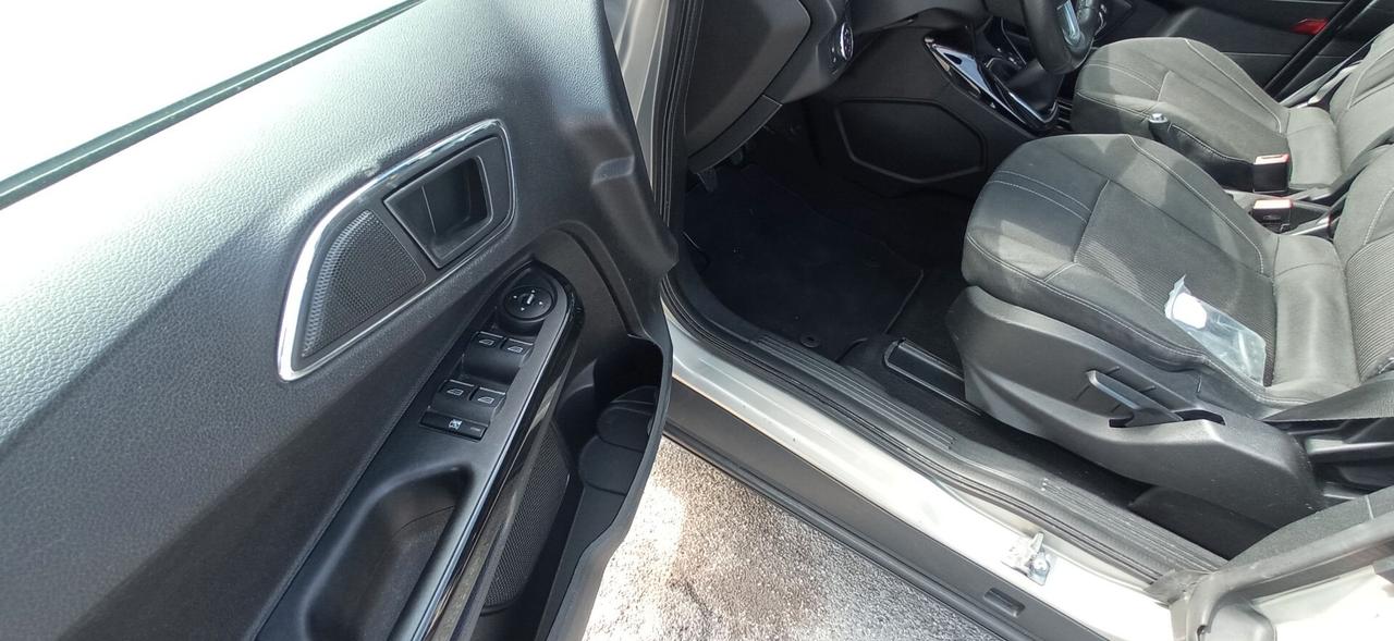 Ford B-Max TITANIUM - TETTO panoramico