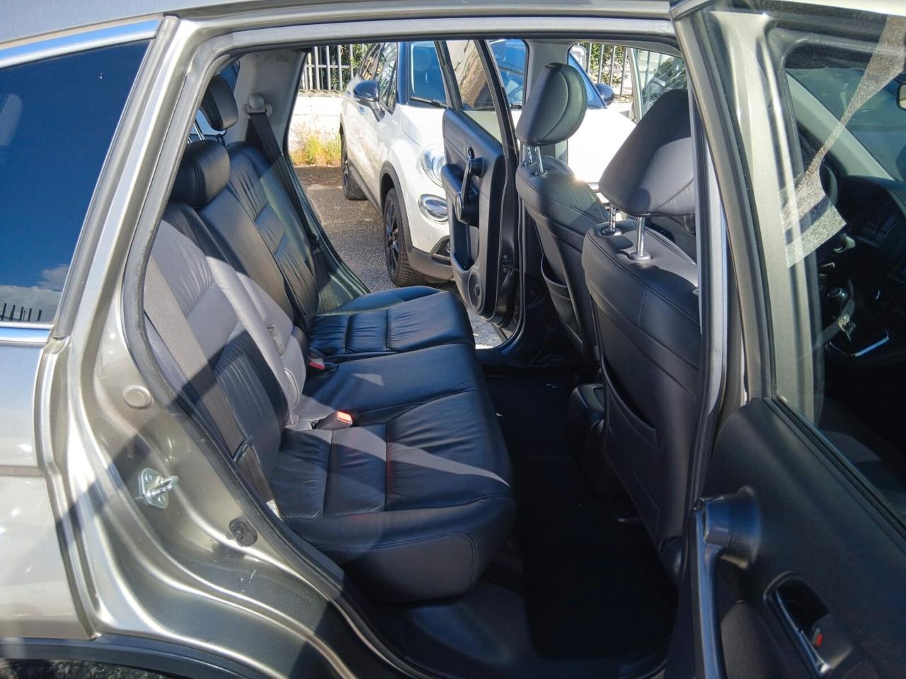 Honda CR-V 2.2 i-CTDi 16V Comfort DPF