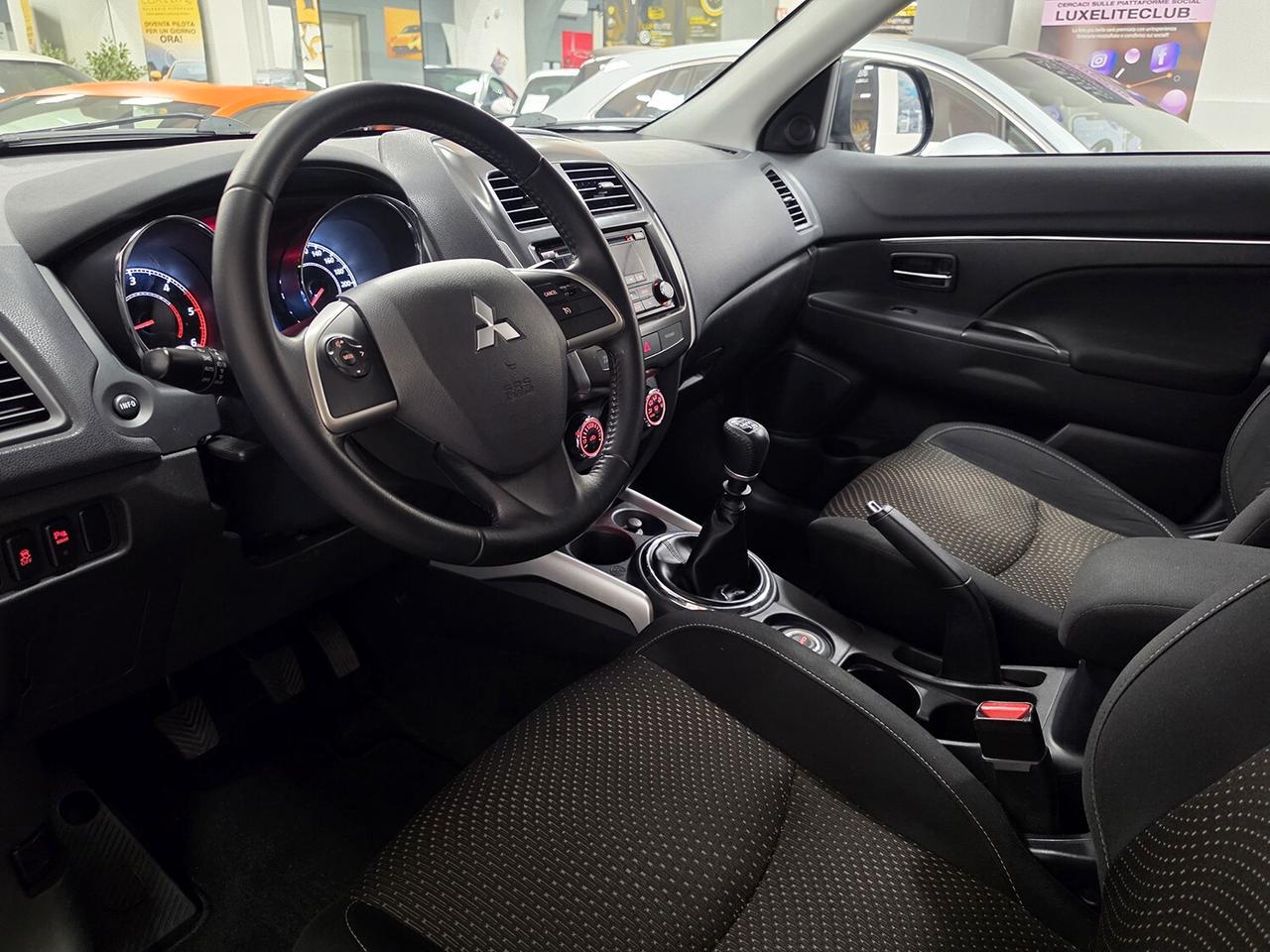 Mitsubishi ASX I 1.8 Invite 4wd FL 150CV UNICO PROPRIETARIO _ GARANZIA 12 MESI _ SERVICE BOOK _ SOLO 65 MILA CHILOMETRI CERTIFICATI